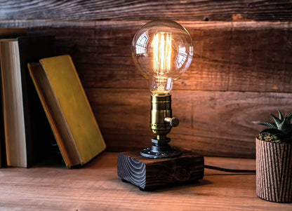 Steampunk Masa/Gece Lambası