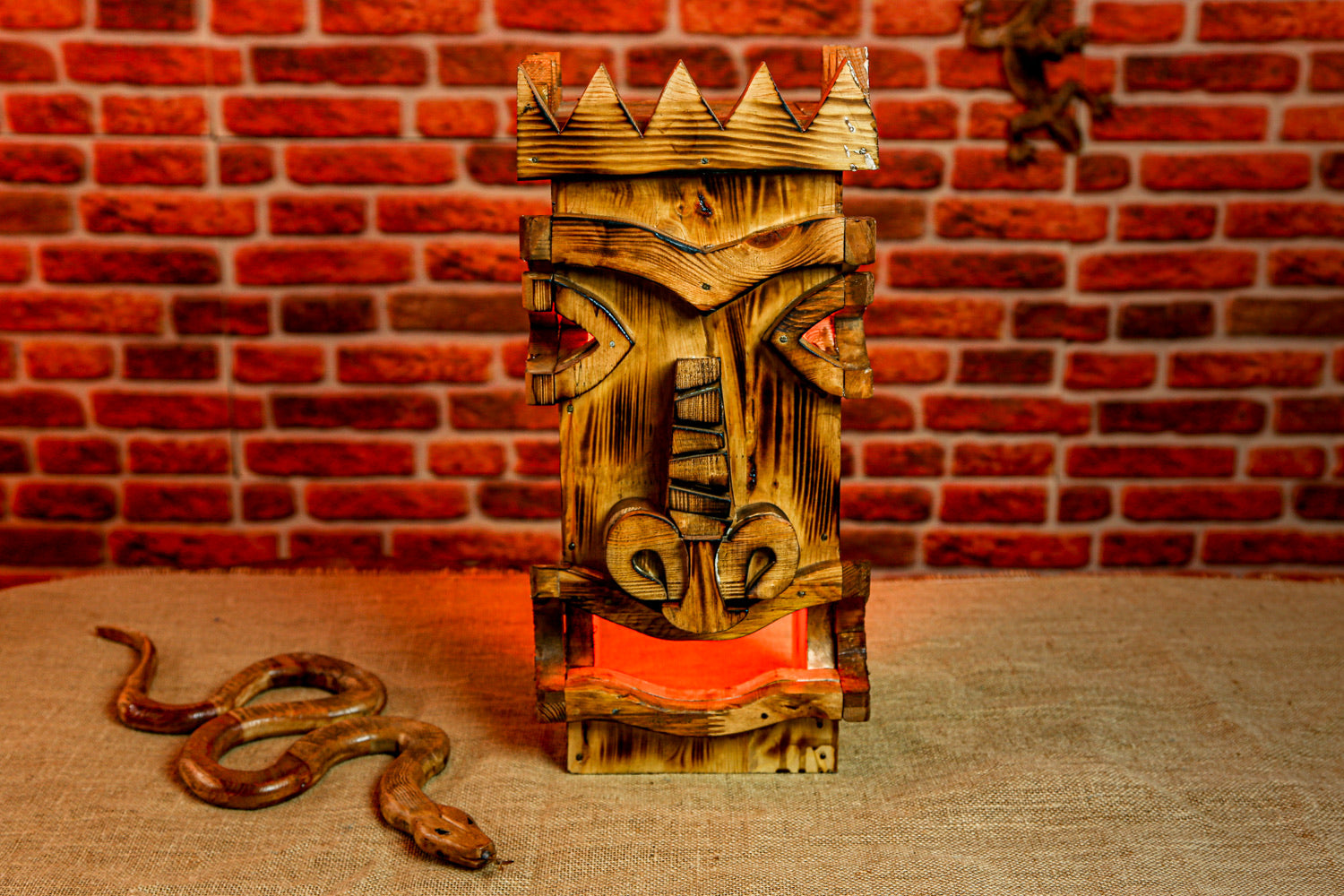 TOTEM. Gece Lambası